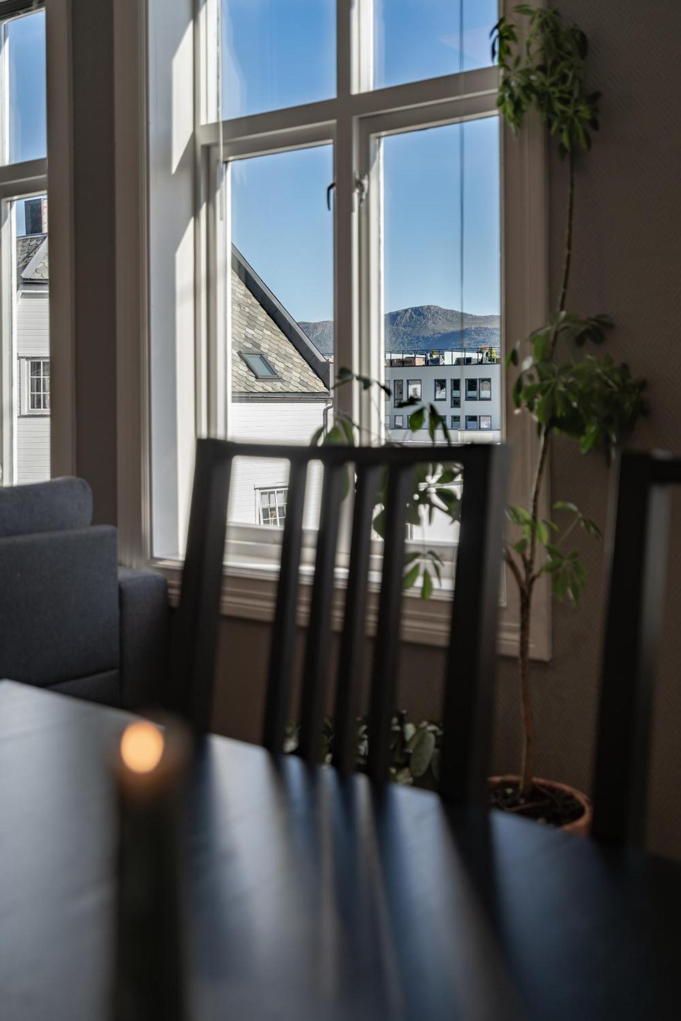 Sunny Apartment In Alesund City 外观 照片