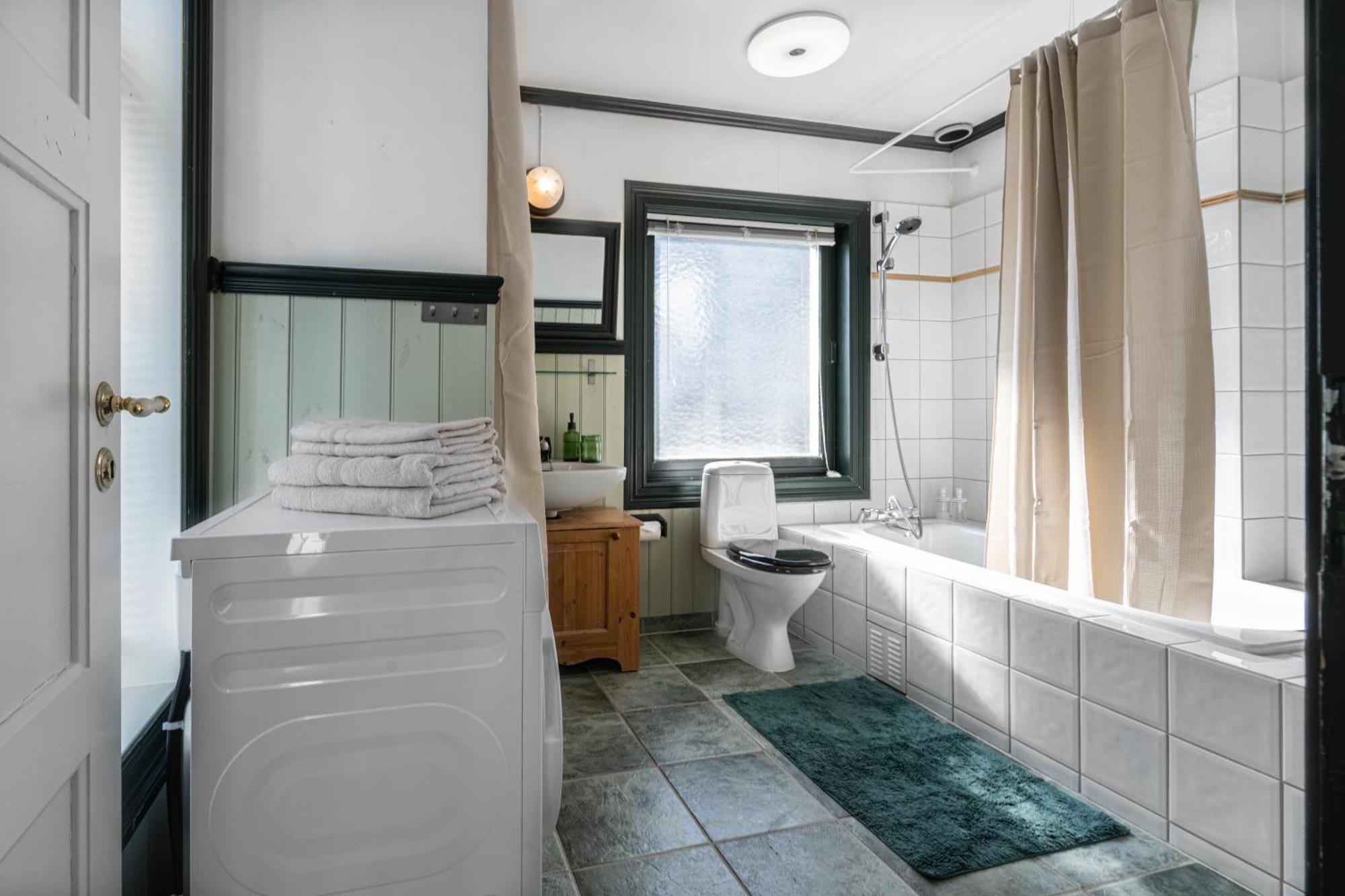 Sunny Apartment In Alesund City 外观 照片