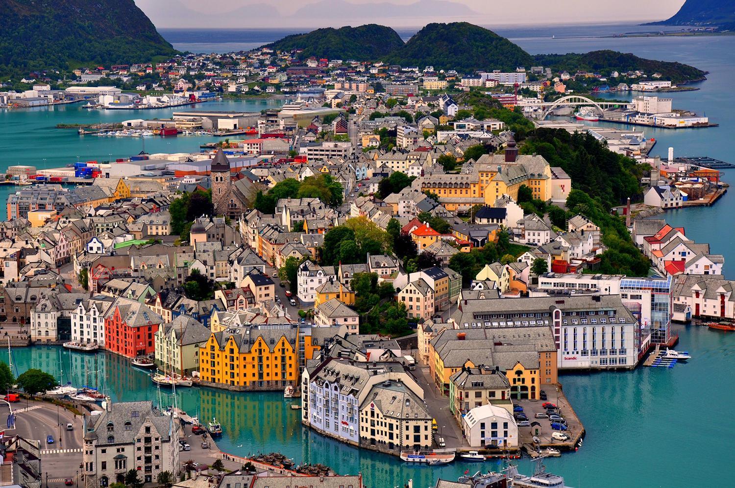 Sunny Apartment In Alesund City 外观 照片